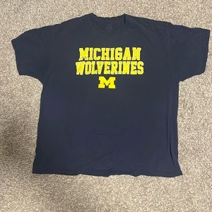 Proedge Michigan wolverines T shirt